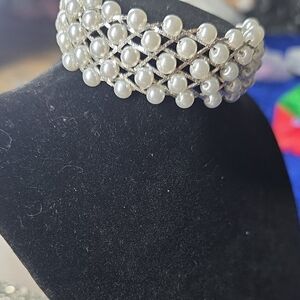 Source Unknown Pearl-Accented Silver Mesh Choker Necklace